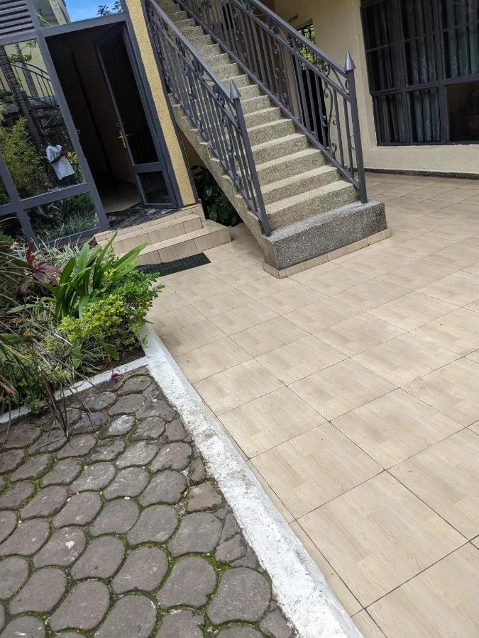 Ignite Guest House Gisenyi Esterno foto